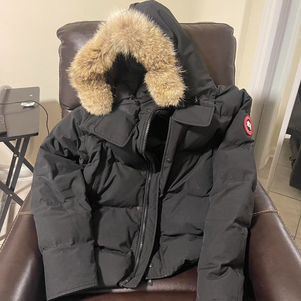 New Canada goose black fur coat
